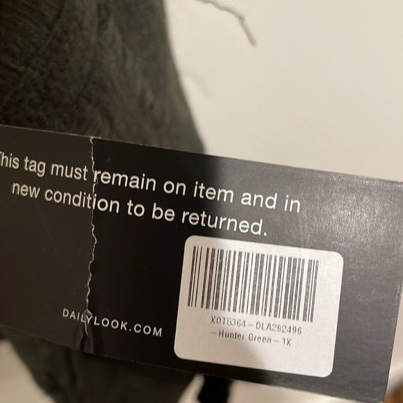 GILLI Women's Happy Holidays Pullover Knit Size 1X Hunter Green - Picture 5 of 6